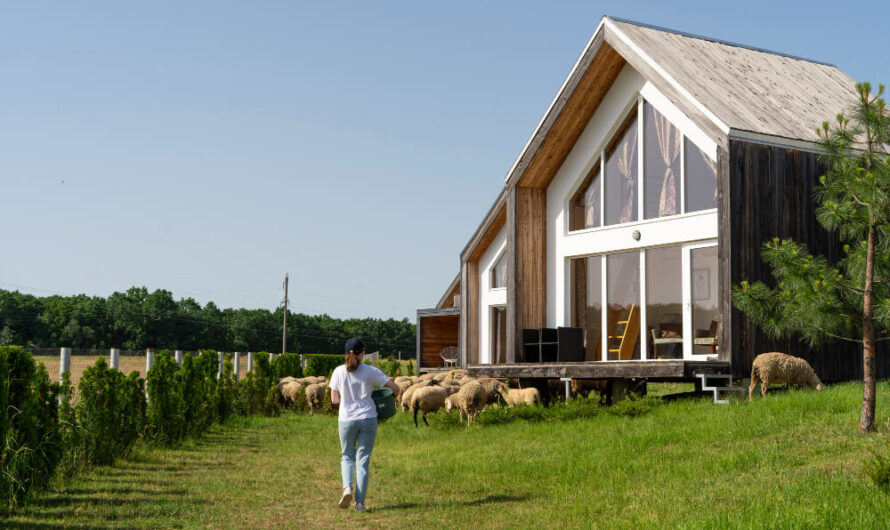Modern farmhouse: styl, aranżacje i inspiracje dla twojego domu