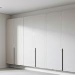 Przymocowanie szafy do ściany bez konieczności wiercenia – jak to zrobić?